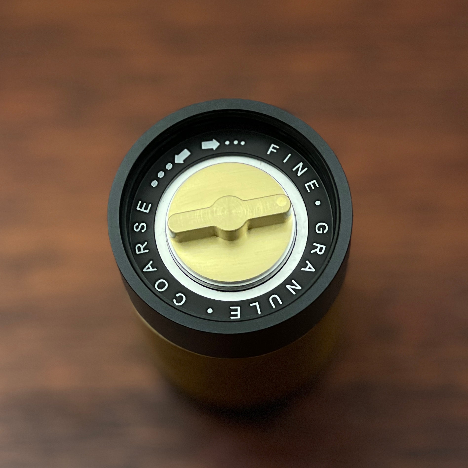 AKIPAN KUROMAME Grinder | AKIPAN - Premium Japanese Shokupan